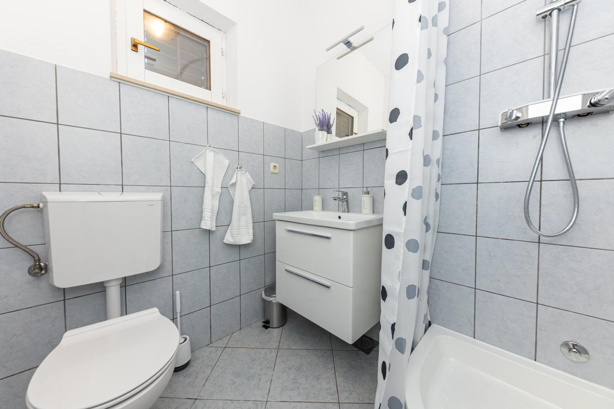 Bonaca Apartment *
