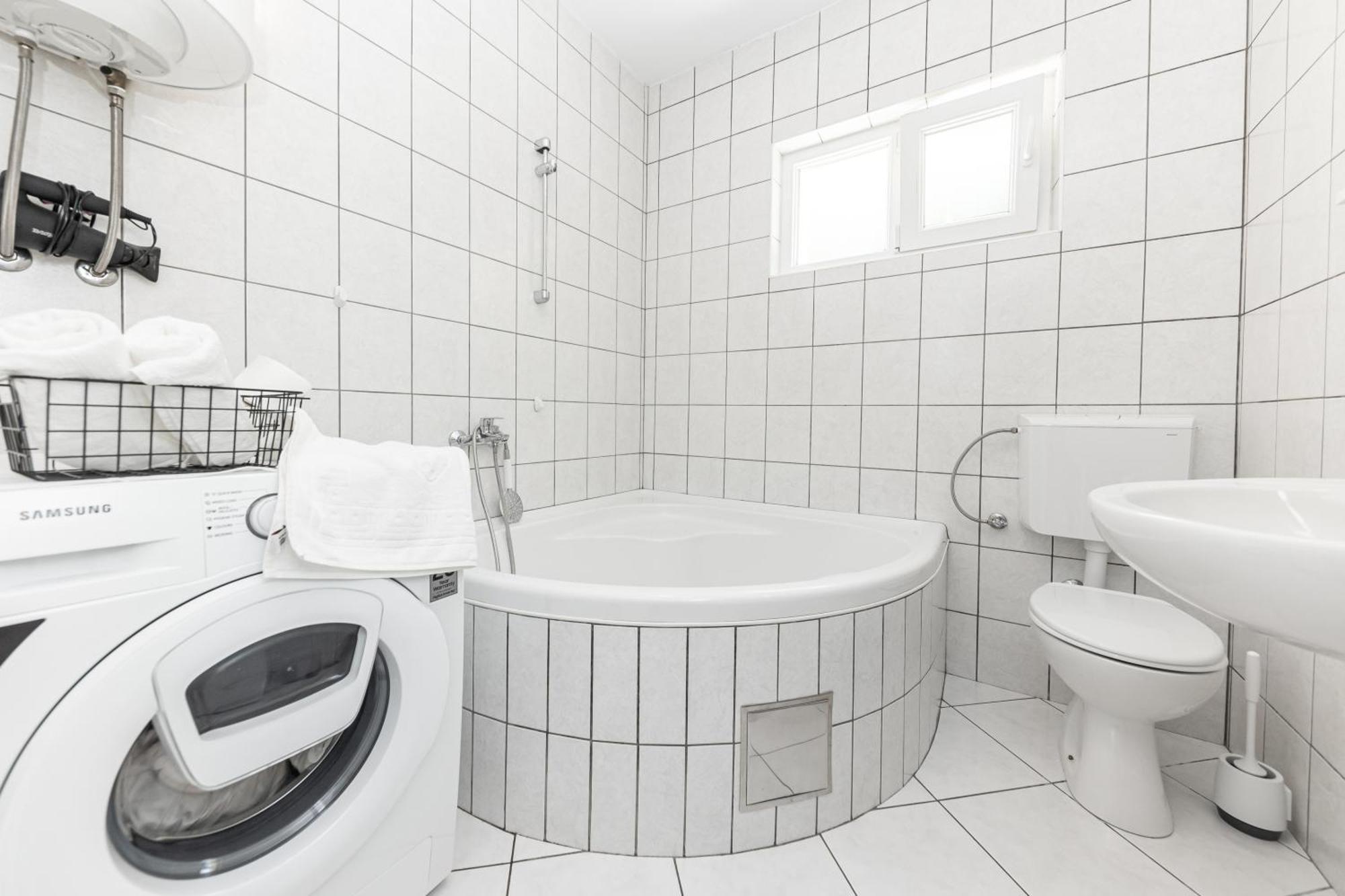 Bonaca Apartment