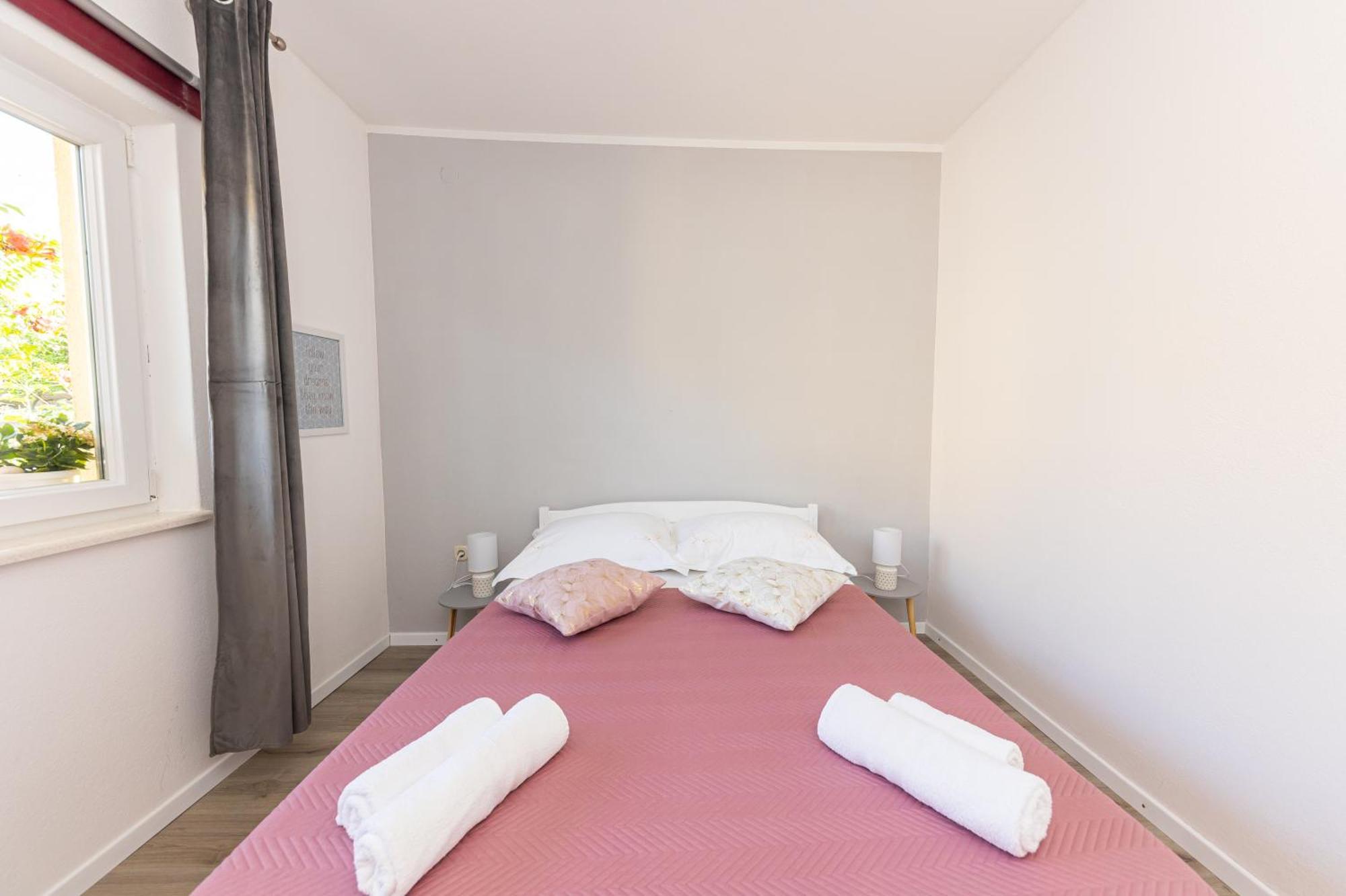 Bonaca Apartment