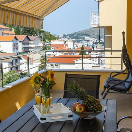 Apartman Bonaca Trogir Exterior foto